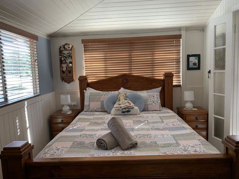Cherry Blossom Cottage - Accommodation China 2