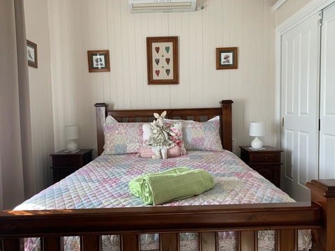 Cherry Blossom Cottage - Accommodation China 1