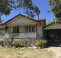 Cherry Blossom Cottage - Beechworth-Getaways - Accommodation Guide