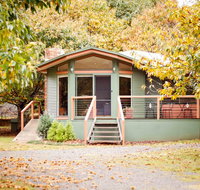 Chestnut Glade - Accommodation Guide