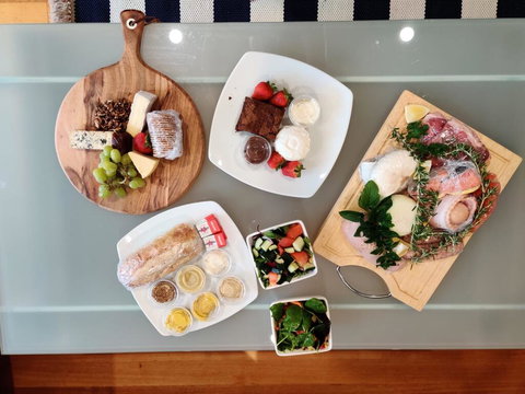 Chestnut Glade - Accommodation Asia 2