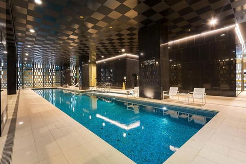 Chic, Modern & Stylish.Stunning Views,Free Parking - Accommodation Asia 1