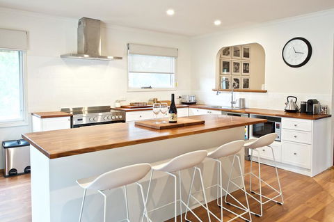 Cirillo Guest House - Accommodation Asia 0
