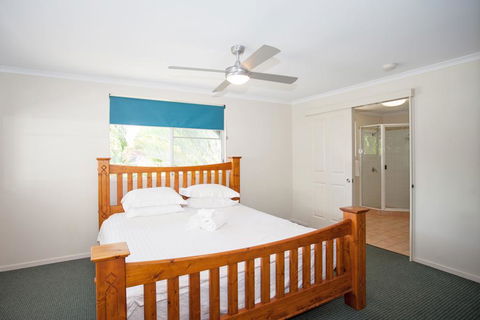 City Beach Holiday House - Accommodation China 3