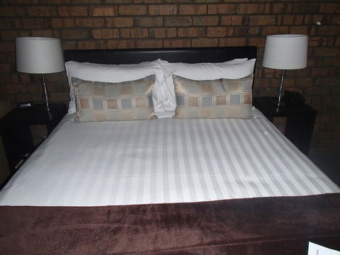City Colonial Motor Inn - Accommodation Asia 2