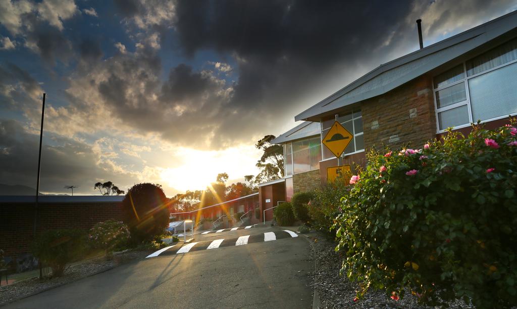 Montagu Bay TAS Accommodation Asia