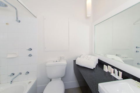 CKS Sydney Airport Hotel (formerly Quality Hotel) - Accommodation Guide 3