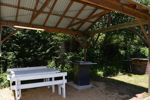 Clanwilliam - Accommodation Asia 1