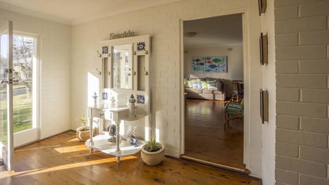 Clissold Street 11 Mollymook - Accommodation Guide 3