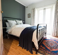 Clonmara Country House and Cottages - Accommodation Guide