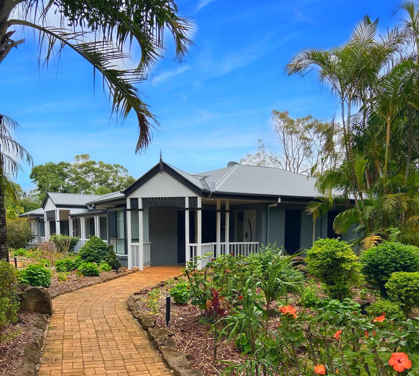 Mapleton QLD Accommodation Asia