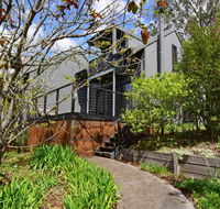 Cloudsong Chalet 2 - Close to the village centre - Accommodation Asia
