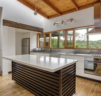 Coast Sorrento Holiday House - Accommodation Asia