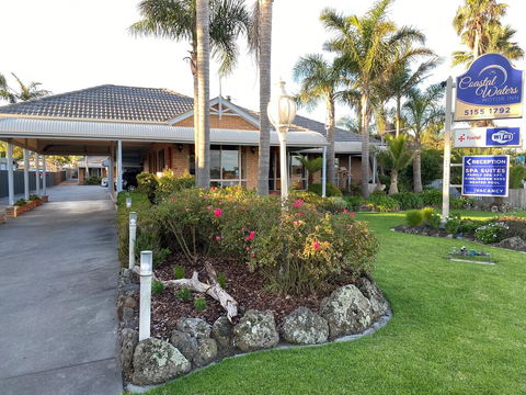 Coastal Waters Motor Inn - Accommodation Asia 2