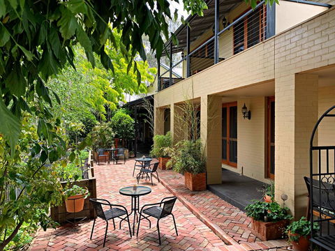 CocknBull Boutique Hotel Echuca - Accommodation Guide 1