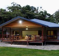 Coconut Beach House - Accommodation Asia