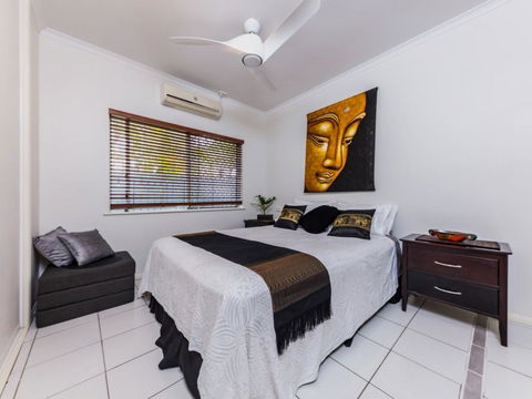 Coconut Blue Front - Palm Cove - Accommodation China 3