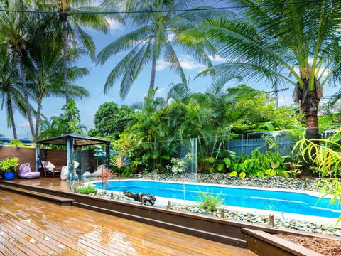 Coconut Blue Front - Palm Cove - Accommodation China 0
