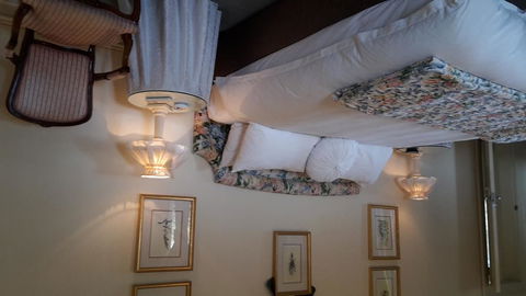 Colhurst House - Accommodation Asia 1