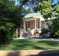 Colin's Garden - Accommodation Asia