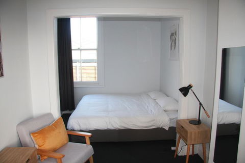 College Lawn Hotel - Accommodation Guide 3
