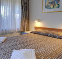Comfort Inn Cedar Lodge - Accommodation Asia