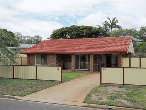 Comfortable Lowset Family Home Only Minutes From The Water! Tarooki St, Bellara - Accommodation Guide 0
