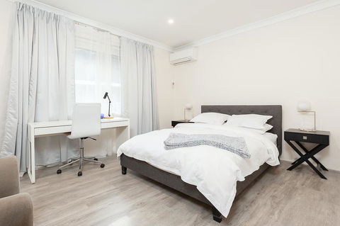 Comfy & Convenient @ Homebush West 300 Steps Train - Accommodation Asia 2