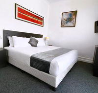 Commercial Hotel Hay - Accommodation Asia