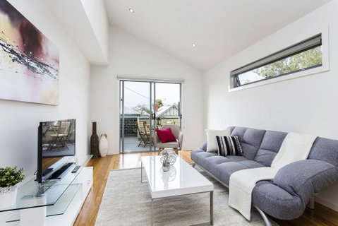Complete Host Richmond Townhouse Collection - Accommodation Guide 1