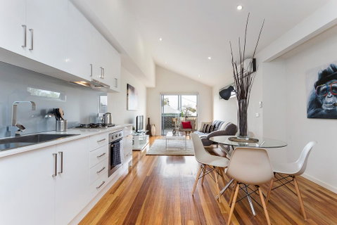 Complete Host Richmond Townhouse Collection - Accommodation Guide 0