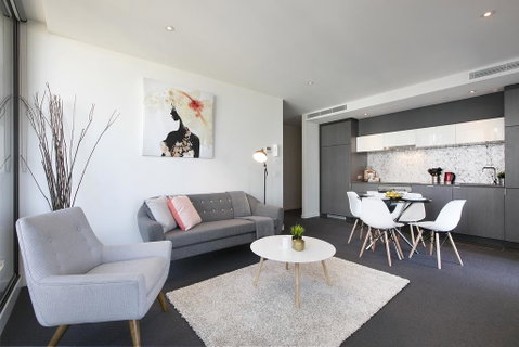 Complete Host Wrap Apartments - Accommodation Guide 0