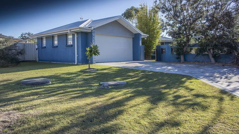 Conley Ave 8 Pet Friendly - OUTSIDE Only - Accommodation Guide 1