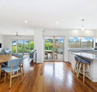 Connolly House - Accommodation Guide