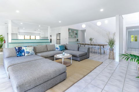 Convenience, Space & Location, Noosa Heads - Accommodation Asia 3