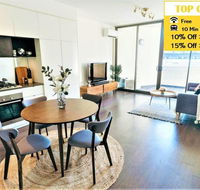 Convenient  Cozy 1BR next to Mall. 10 min to CBD - Accommodation Asia