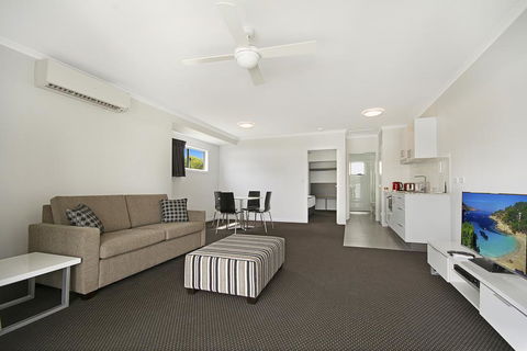 Cooroy Luxury Motel Apartments - Accommodation Asia 0