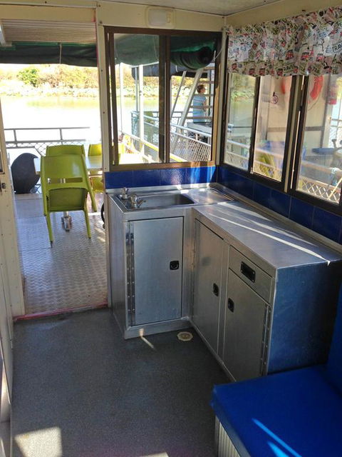 Corroboree Houseboats - Accommodation Asia 3