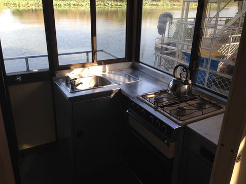 Corroboree Houseboats - Accommodation Asia 2