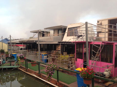 Corroboree Houseboats - Accommodation Asia 0