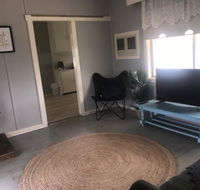 Cosy Country Cottage with AirCon - Accommodation Asia