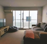 Cosy Modern Apartment in Brunswick - Accommodation Asia