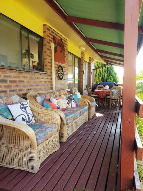 Cottage By The Bay - Accommodation Asia 0
