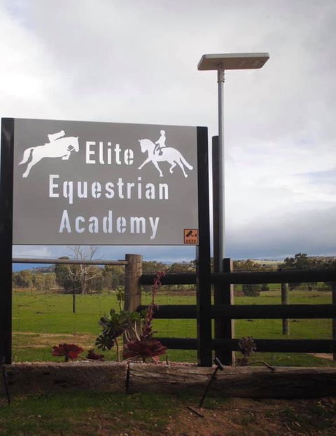 Cottage Equus - Accommodation Guide 3
