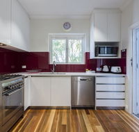 Cottesloe Beach Deluxe Apartment - Accommodation Guide