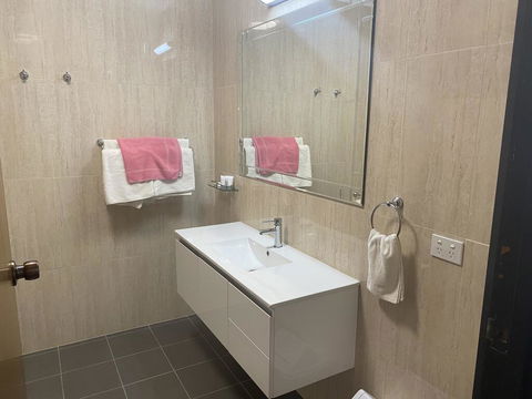 Country Plaza Halls Gap - Accommodation Asia 3