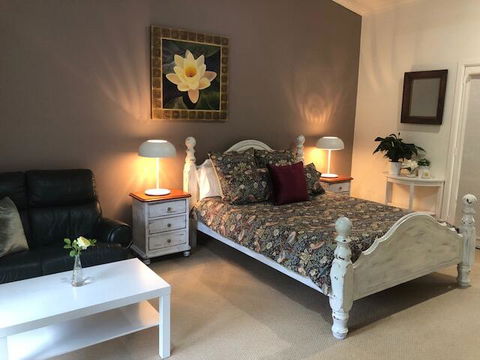 Country Retreat - Accommodation Asia 0