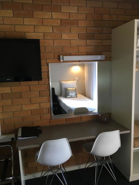 Court Street Motel - Accommodation Asia 3
