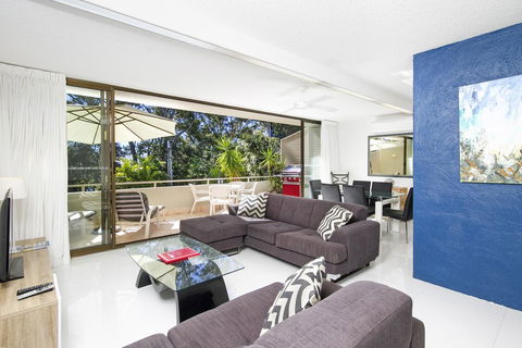 Cove Point 2 - Accommodation Asia 1