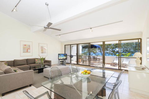 Cove Point 8 - Accommodation Asia 3
